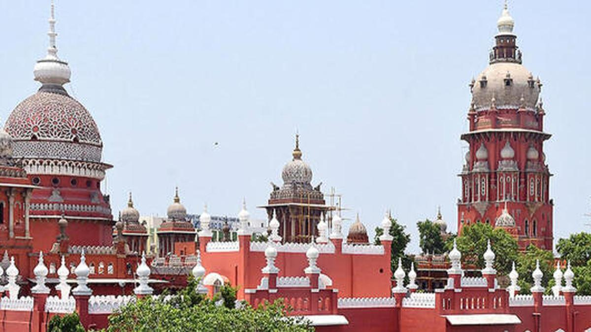 1,071 out of 2,100 police stations in Tamil Nadu have been equipped to retain their CCTV footage for 18 months, T.N. DGP tells Madras High Court